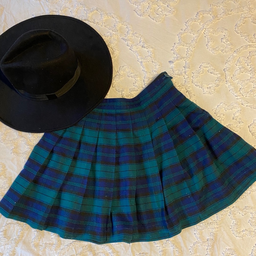 Forever 21 Plaid Mini Skirt